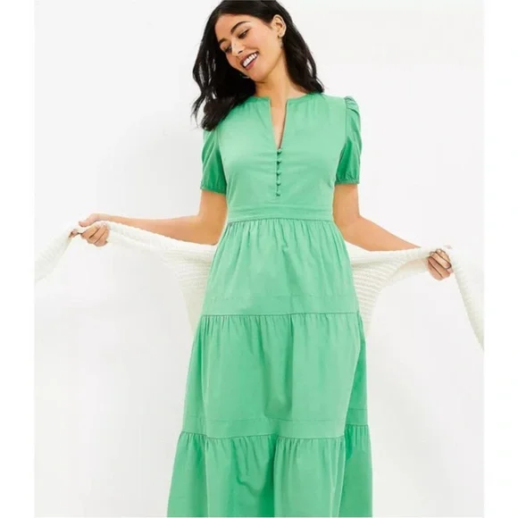Ann Taylor Loft Mint Green puff sleeve tiered midi dress size 4P - Picture 2 of 8